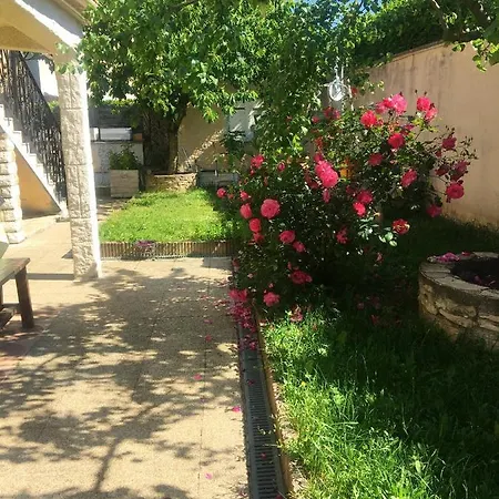 Studio A Beaune Avec Jardin Amenage Et Wifi Beaune (Cote d'Or)