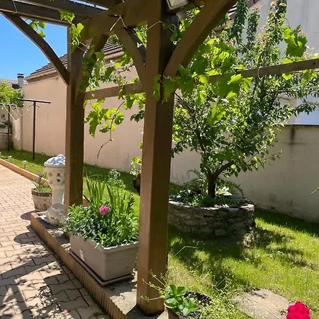 Appartamento Studio A Beaune Avec Jardin Amenage Et Wifi Beaune (Cote d'Or)